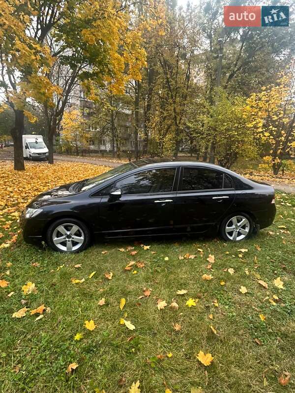 Седан Honda Civic 2007 в Києві