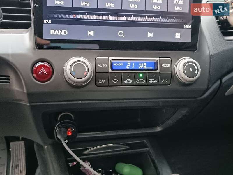 Седан Honda Civic 2007 в Львові