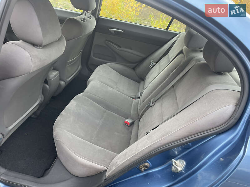 Седан Honda Civic 2007 в Кам'янському