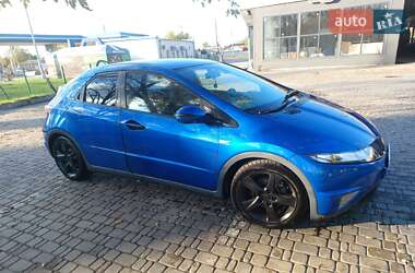 Хетчбек Honda Civic 2006 в Харкові