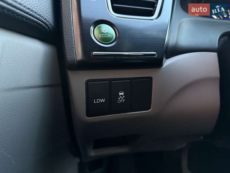Седан Honda Civic 2013 в Ивано-Франковске фото 19 Седан Honda Civic 2013 в Ивано-Франковске