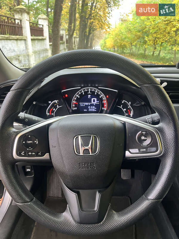 Седан Honda Civic 2018 в Киеве фото 11 Седан Honda Civic 2018 в Киеве