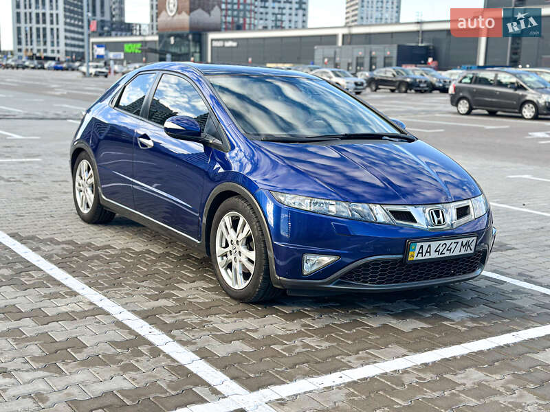 Хетчбек Honda Civic 2009 в Києві фото 4 Хетчбек Honda Civic 2009 в Києві