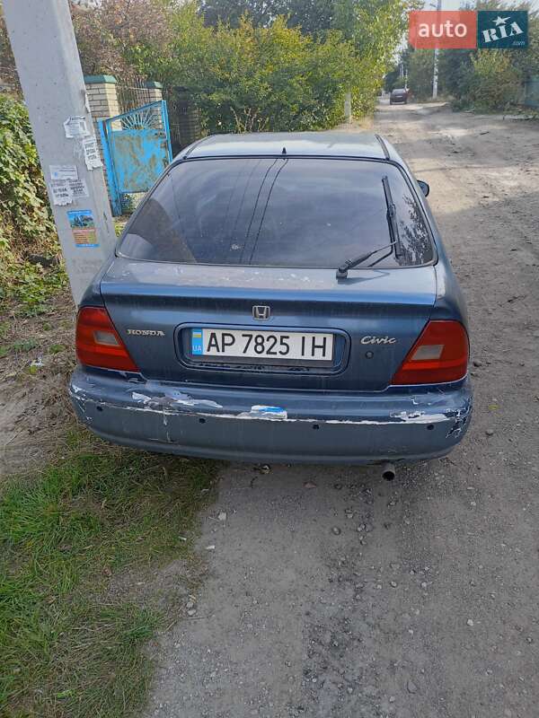 Лифтбек Honda Civic 1995 в Запорожье
