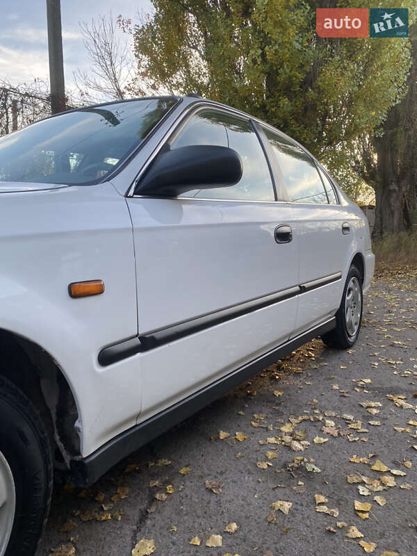 Седан Honda Civic 1998 в Полтаве фото 4 Седан Honda Civic 1998 в Полтаве