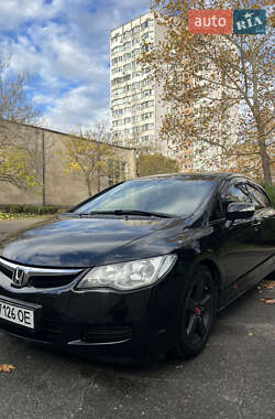 Седан Honda Civic 2008 в Южном