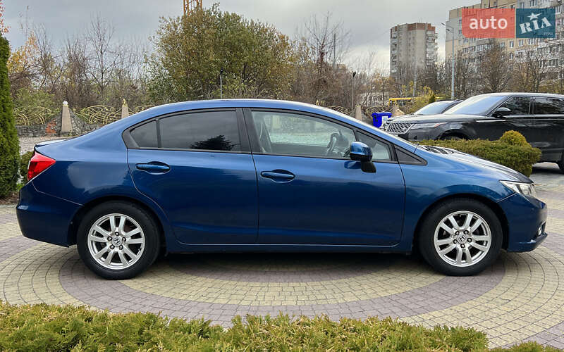 Седан Honda Civic 2011 в Львове фото 8 Седан Honda Civic 2011 в Львове