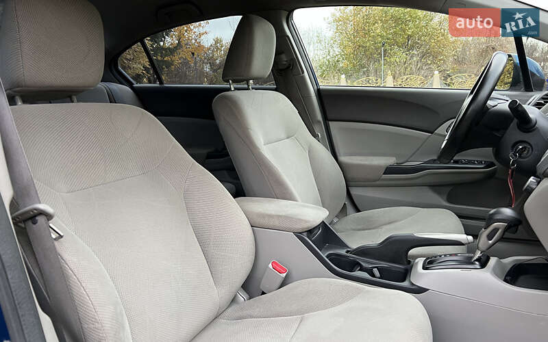 Седан Honda Civic 2011 в Львове фото 18 Седан Honda Civic 2011 в Львове