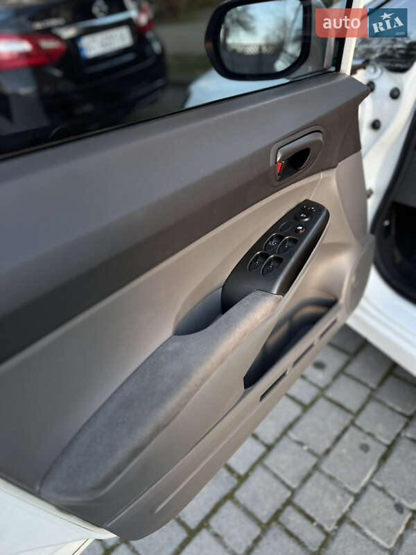 Седан Honda Civic 2007 в Івано-Франківську фото 18 Седан Honda Civic 2007 в Івано-Франківську