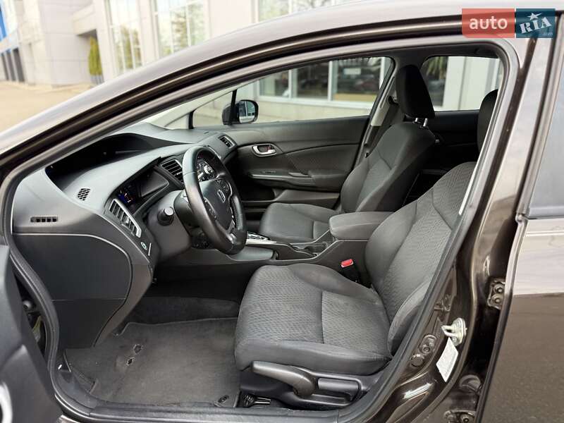 Седан Honda Civic 2014 в Киеве