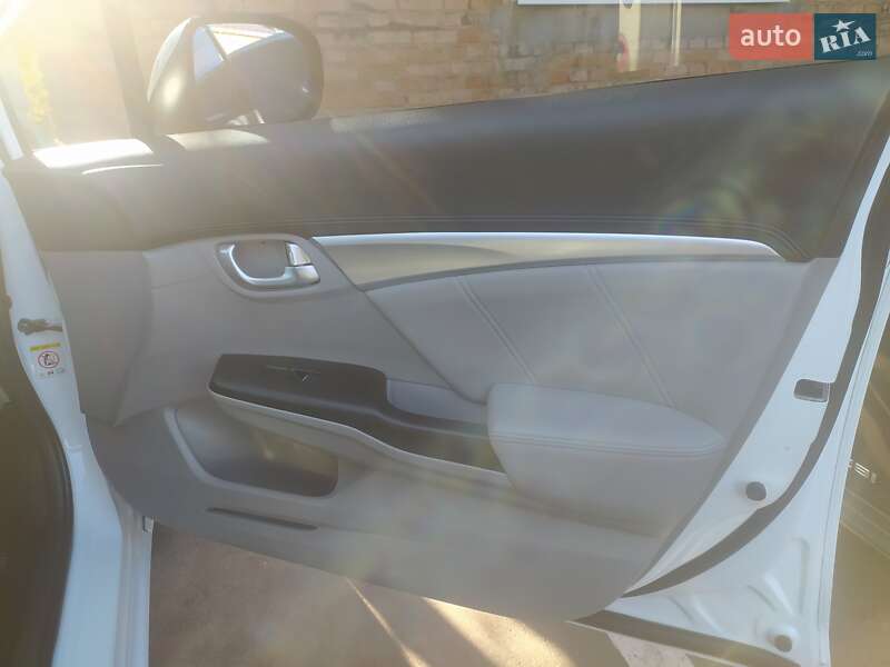 Седан Honda Civic 2013 в Калиновке