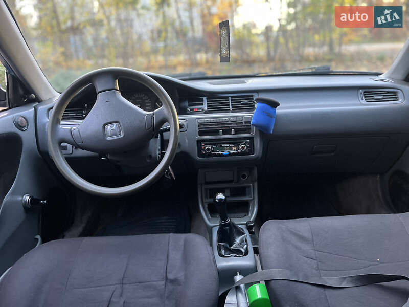 Седан Honda Civic 1994 в Литине