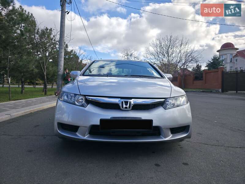 Седан Honda Civic 2006 в Измаиле фото 5 Седан Honda Civic 2006 в Измаиле