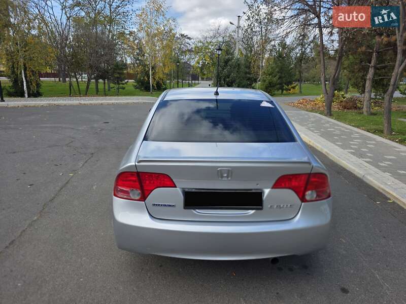 Седан Honda Civic 2006 в Измаиле фото 10 Седан Honda Civic 2006 в Измаиле