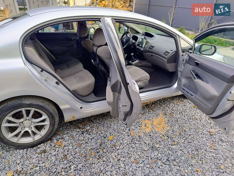 Седан Honda Civic 2008 в Львове фото 15 Седан Honda Civic 2008 в Львове