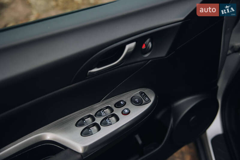 Хэтчбек Honda Civic 2010 в Бучаче