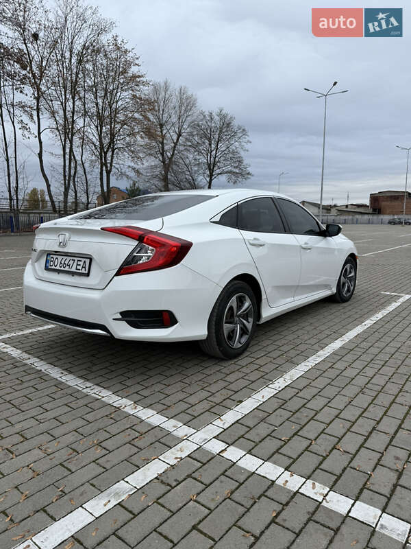 Седан Honda Civic 2019 в Тернополе