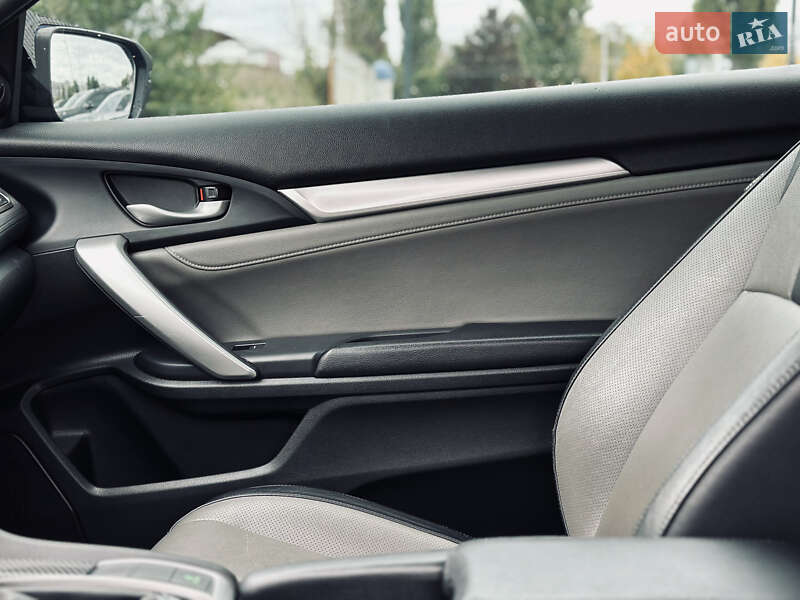 Купе Honda Civic 2016 в Кременчуге