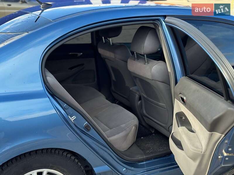 Седан Honda Civic 2007 в Калуше