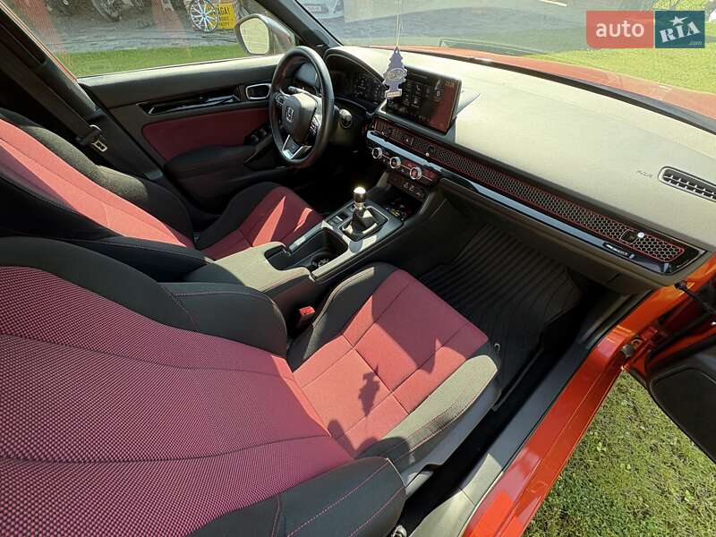 Седан Honda Civic 2022 в Киеве