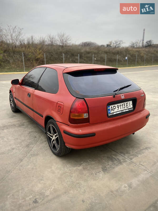 Хэтчбек Honda Civic 1997 в Запорожье