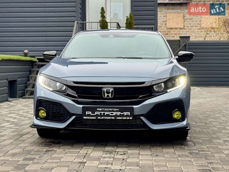Хэтчбек Honda Civic 2019 в Киеве