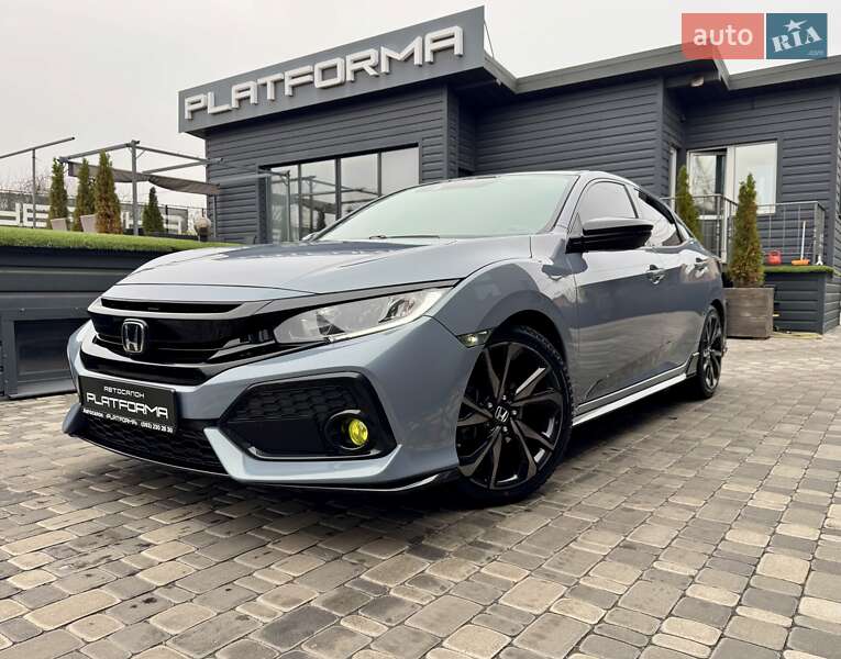Хэтчбек Honda Civic 2019 в Киеве