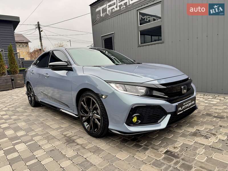 Хэтчбек Honda Civic 2019 в Киеве