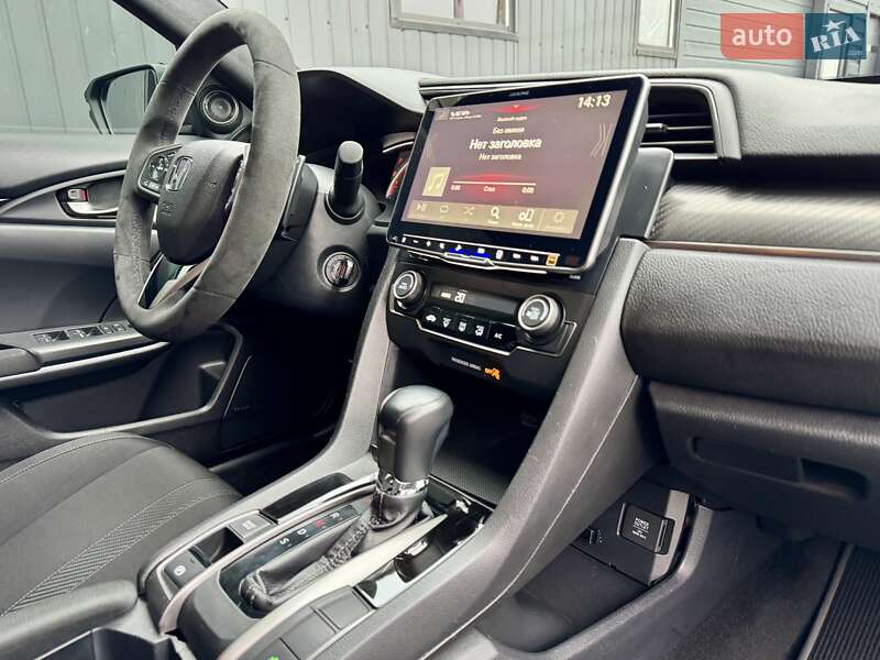 Хэтчбек Honda Civic 2019 в Киеве