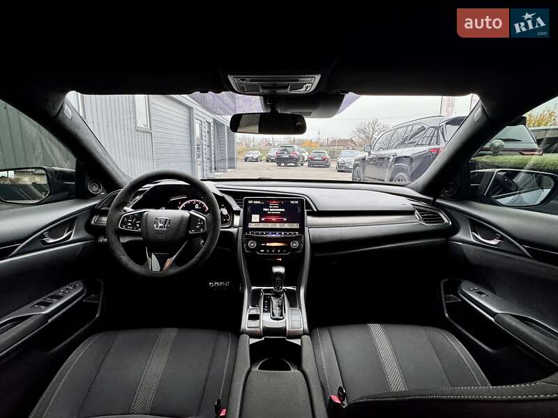 Хэтчбек Honda Civic 2019 в Киеве