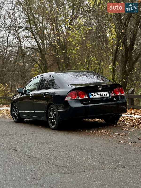 Седан Honda Civic 2008 в Киеве