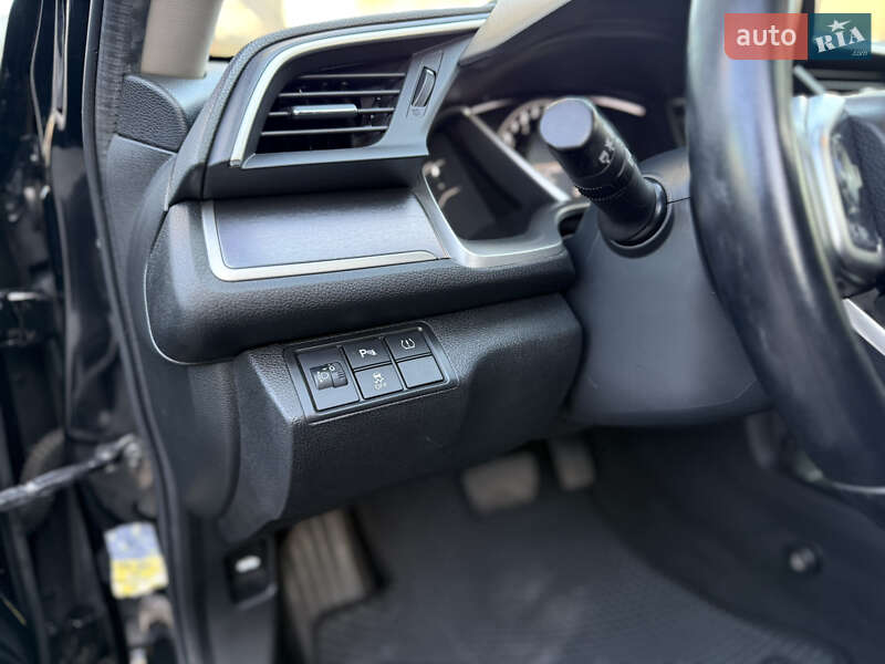 Седан Honda Civic 2018 в Львове фото 24 Седан Honda Civic 2018 в Львове