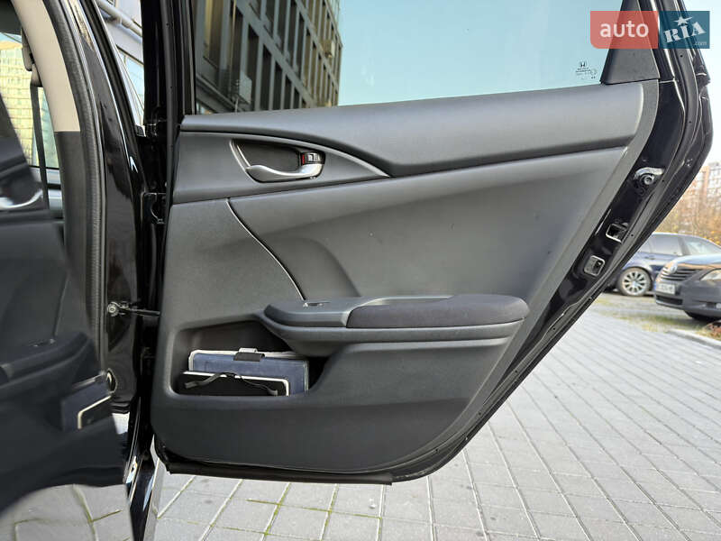 Седан Honda Civic 2018 в Львове фото 38 Седан Honda Civic 2018 в Львове