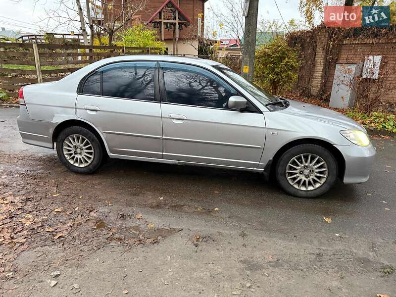 Седан Honda Civic 2005 в Києві фото 3 Седан Honda Civic 2005 в Києві