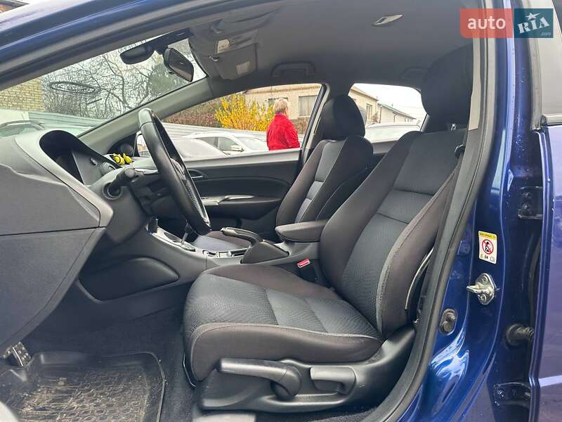 Хэтчбек Honda Civic 2010 в Киеве фото 9 Хэтчбек Honda Civic 2010 в Киеве