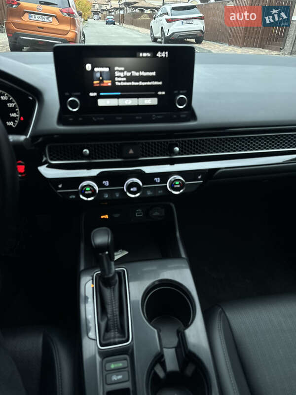 Хэтчбек Honda Civic 2023 в Броварах фото 24 Хэтчбек Honda Civic 2023 в Броварах