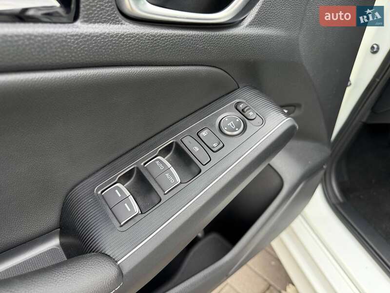 Седан Honda Civic 2023 в Днепре фото 16 Седан Honda Civic 2023 в Днепре