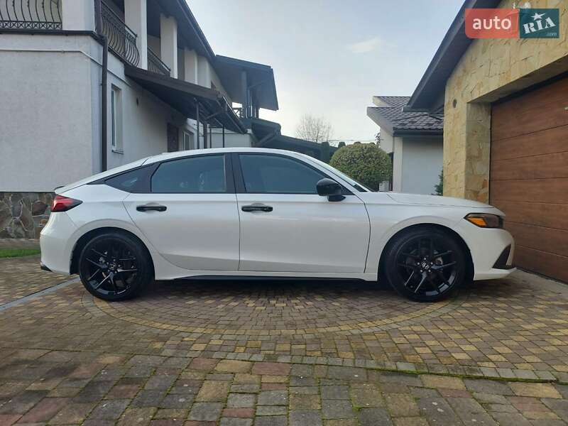 Хетчбек Honda Civic 2024 в Стрию