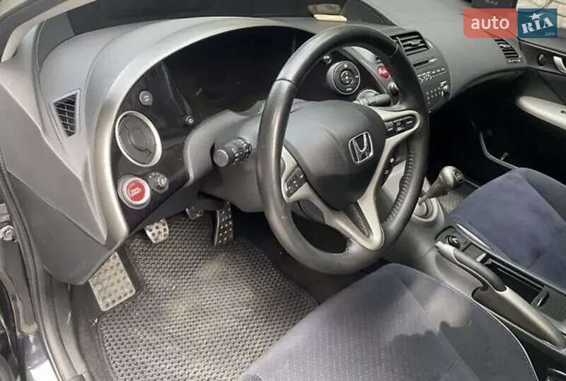 Хэтчбек Honda Civic 2008 в Могилев-Подольске фото 25 Хэтчбек Honda Civic 2008 в Могилев-Подольске