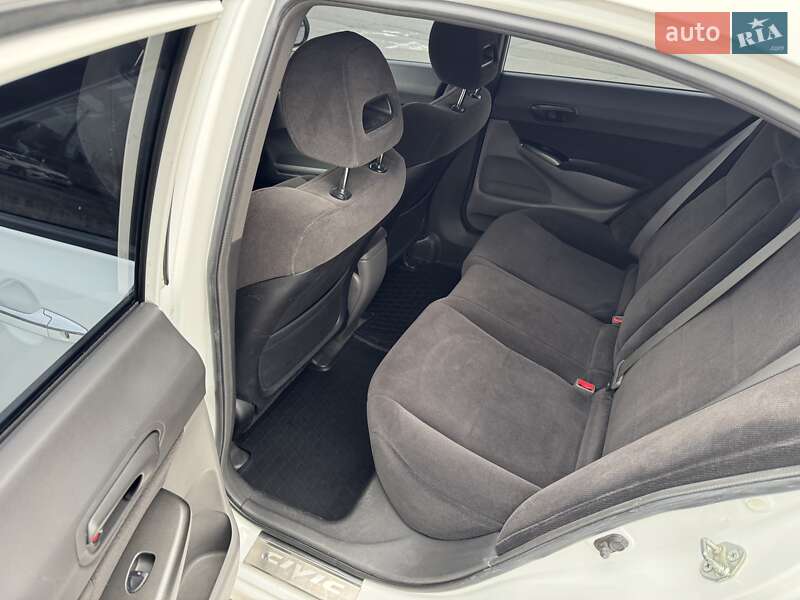 Седан Honda Civic 2008 в Киеве фото 34 Седан Honda Civic 2008 в Киеве