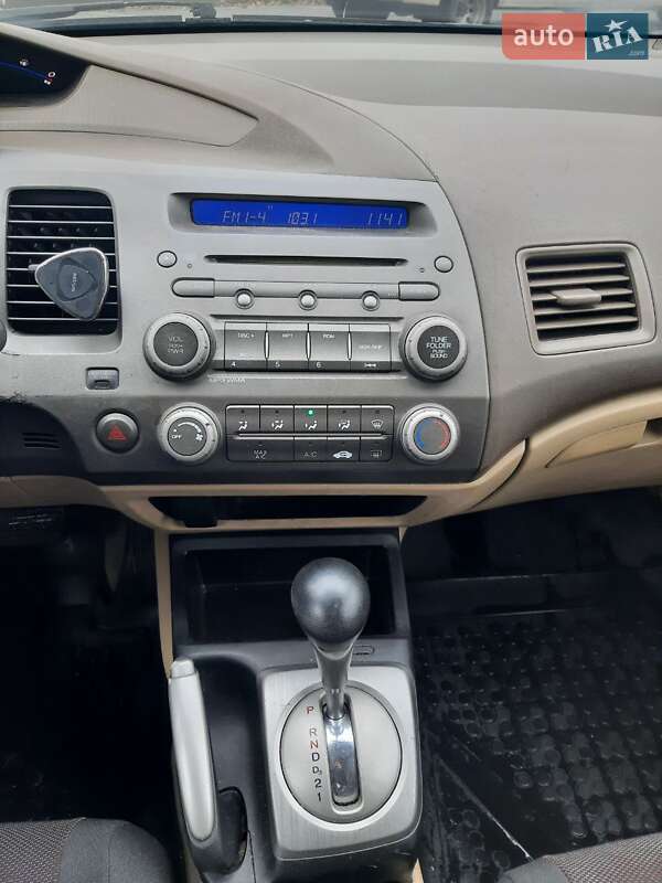 Седан Honda Civic 2008 в Киеве