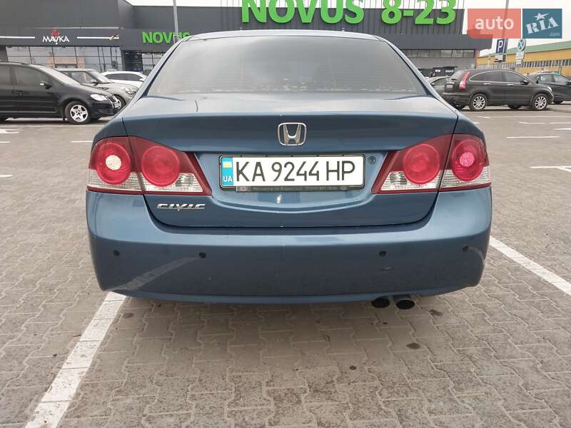 Седан Honda Civic 2007 в Киеве