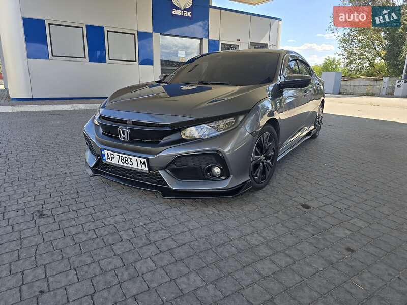 Хэтчбек Honda Civic 2019 в Запорожье