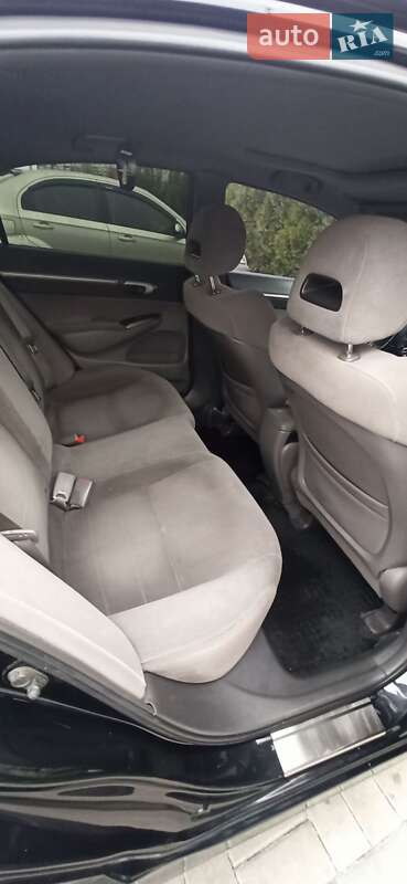 Седан Honda Civic 2007 в Дніпрі