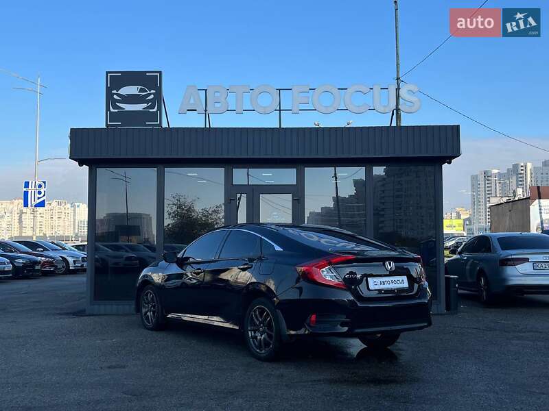 Седан Honda Civic 2017 в Киеве фото 5 Седан Honda Civic 2017 в Киеве