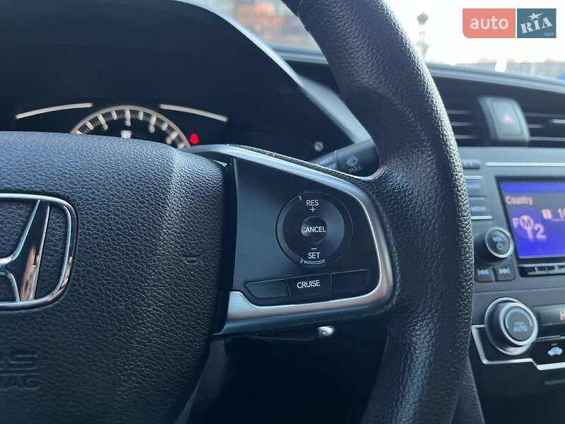 Седан Honda Civic 2017 в Киеве фото 23 Седан Honda Civic 2017 в Киеве