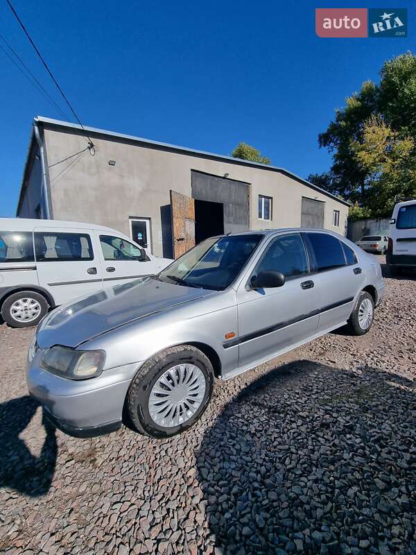 Хэтчбек Honda Civic 1995 в Кременце