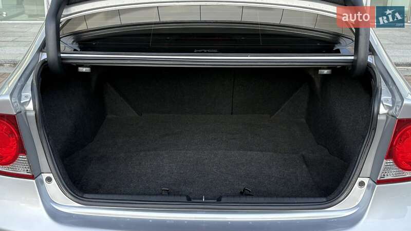 Седан Honda Civic 2008 в Киеве