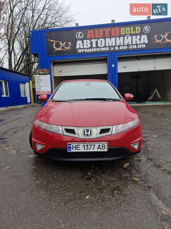 Хэтчбек Honda Civic 2007 в Николаеве фото 2 Хэтчбек Honda Civic 2007 в Николаеве