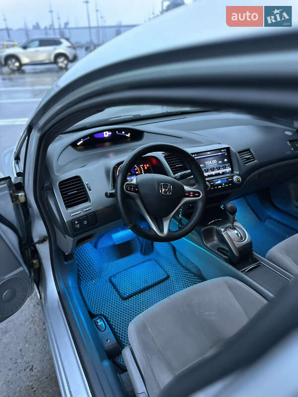 Седан Honda Civic 2008 в Киеве